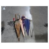 COLLECTION OF SEVEN ASSORTED VINTAGE UMBRELLAS