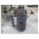 DECORATIVE CERAMIC BEER STEIN WITH METAL LID