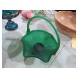 INDIANA GLASS 1970S GREEN SATIN BASKET