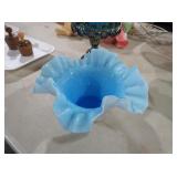 FENTON 50/60S BLUE RUFFLED EDGE ART GLASS BOWL