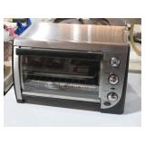 BLACK & DECKER TOASTER OVEN