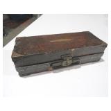 VINTAGE LEATHER LIKE LIFT BOX WITH VINTAGE PENCILS