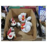 CHICKEN S&P SHAKERS