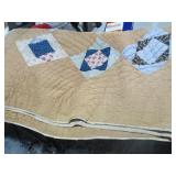 VINTAGE FULL SIZE QUILT