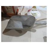 BIG ANTIQUE HARDWARE ICE SCOOP