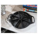 CAST IRON WEDGE CORNBREAD PAN