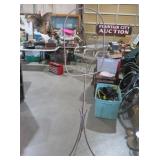 METAL OVAL TOP BIRDCAGE  FLOOR DISPLAY STAND