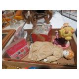 COLLECTIBLE FIGURINES AND DECORATIVE CARD SETS