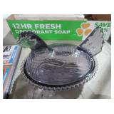 VINTAGE PURPLE GLASS HEN ON NEST DISH