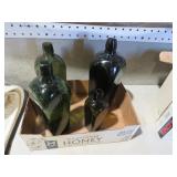 COLLECTION OF VINTAGE GREEN AND BROWN BOTTLES