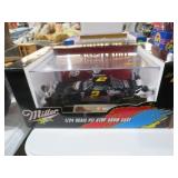 RACING CHAMPIONS 1/24 MILLER NASCAR PIT STOP SET