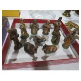VINTAGE NATIVITY FIGURINE SET