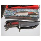 11-INCH HUNTING KNIFE WITH WOOD HANDLE AND SHEATH