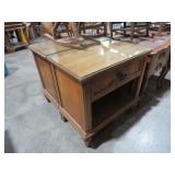 PAIR OF SOLID WOOD ONE DRAWER NIGHTSTANDS