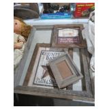 RUSTIC DECORATIVE FRAMES AND WALL ART SET