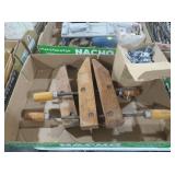 VINTAGE WOODEN PARALLEL HAND CLAMPS