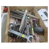 ASSORTED HAND TOOLS AND FILES LOT