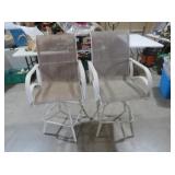 SET OF 2 OUTDOOR SWIVEL BAR STOOLS