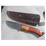 CUSTOM DAMASCUS STEEL FIXED BLADE HUNTING KNIFE