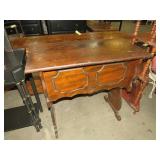 VINTAGE WOOD ENTRY WAY TABLE