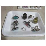 (9) LADIES FASHION RINGS