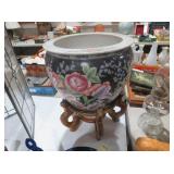 CHINESE PORCELAIN FISH BOWL PLANTER WITH STAND