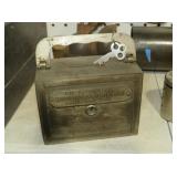 VINTAGE ASSOCIATED BANKING & TRUST CO. METAL BANK