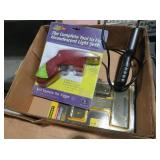 LIGHT KEEPER PRO AND STANLEY LIFESPAN HINGES