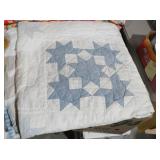 BLUE AND WHITE STAR PATTERN FULL SIZE QUILT