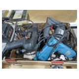 SKIL AND MAKITA POWER TOOL LOT