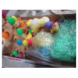 EASTER DECORATION LOT WITH EGGS AND PLUSH