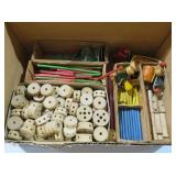 VINTAGE WOODEN CONSTRUCTION BUILDING TOY SET