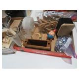 COLLECTIBLE DECORATIVE ASSORTMENT LOT