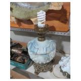 VINTAGE BLUE AND WHITE CAMEO GLASS TABLE LAMP