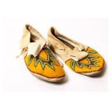 INDIGENOUS DEER HIDE BEADED MOCCASINS
