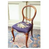 MAHOGANY SIDE CHAIR
