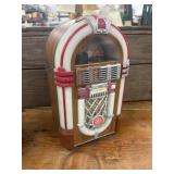 Replica of a Wurlitzer 1015 50s Jukebox