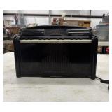 Vintage Magnus Tabletop Electric Organ, Model 1510