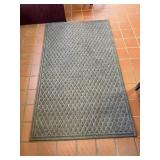 7 office rugs. Approximately 3x5. One has been