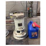 Keroheat cv-2230 kerosene heater with a can full