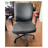 OIF Big and Tall Swivel/Tilt Mid-Back Chair