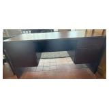 4 drawer double pedestal office desk.