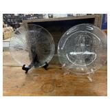 2 Glass Platters, Arcoroc Canterbury Crocus Round