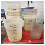 HUGE GROUP PLASTIC ROUND AND SQUARE FOOD