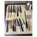 LARGE GROUP STAINLESS STEEL CHEF KNIVES FOR