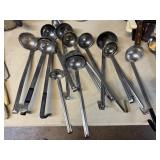 LARGE BUNDLE OF STAINLESS STEEL LADLES.