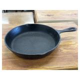 Vintage Lodge Cast Iron Skillet #7 SK 8-B