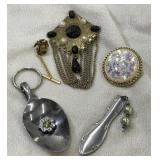 Misc jewelry. Brooch, tie pin, spoon