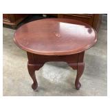 Queen Anne Style Round Oval Side Table #1