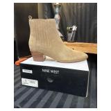 Size 8 Nine West Dark Natural Toned (Rag Bone)